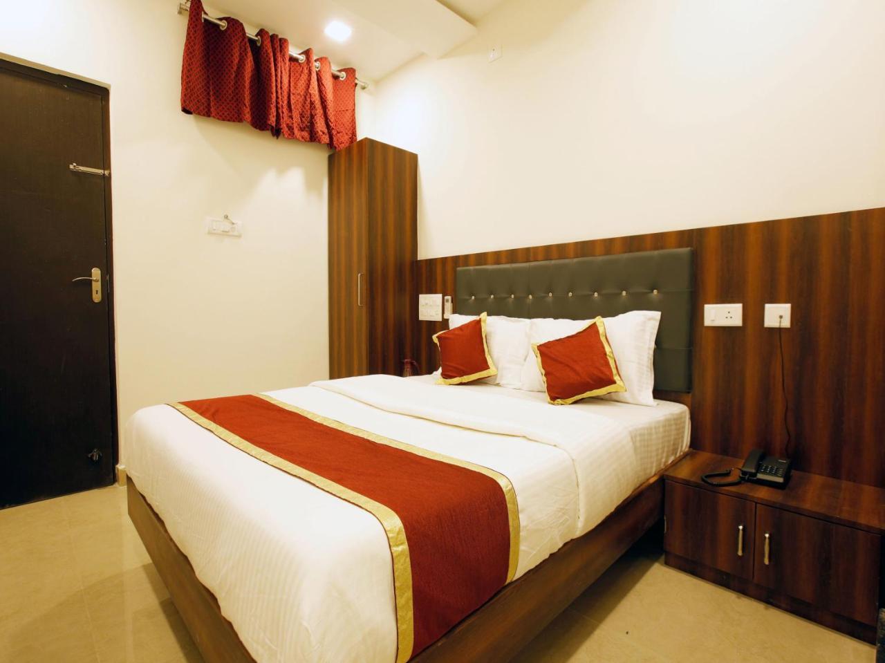 Hotel Ak International Ullal Экстерьер фото