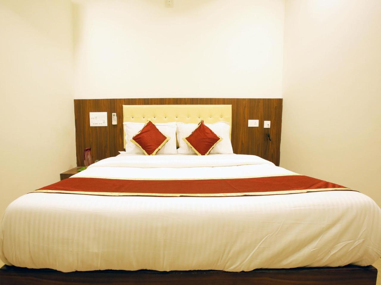 Hotel Ak International Ullal Экстерьер фото